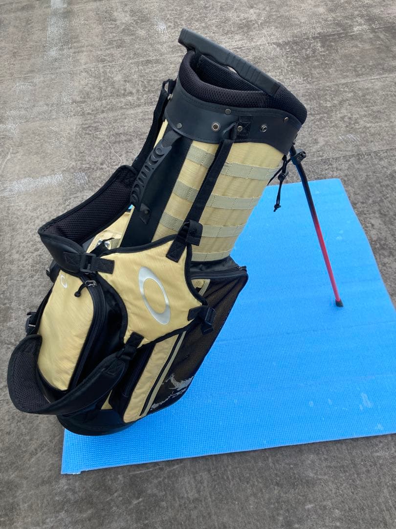 オークリー　9.5型スタンド式　キャディバック