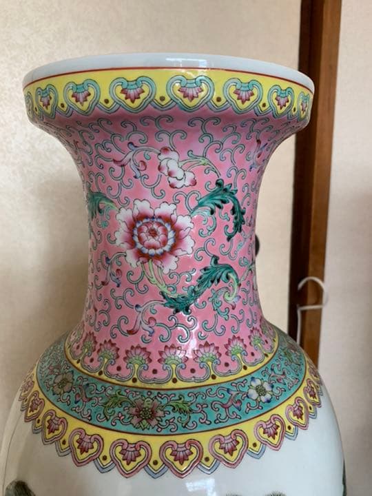 花瓶 中国美術　景徳鎮製　年代物