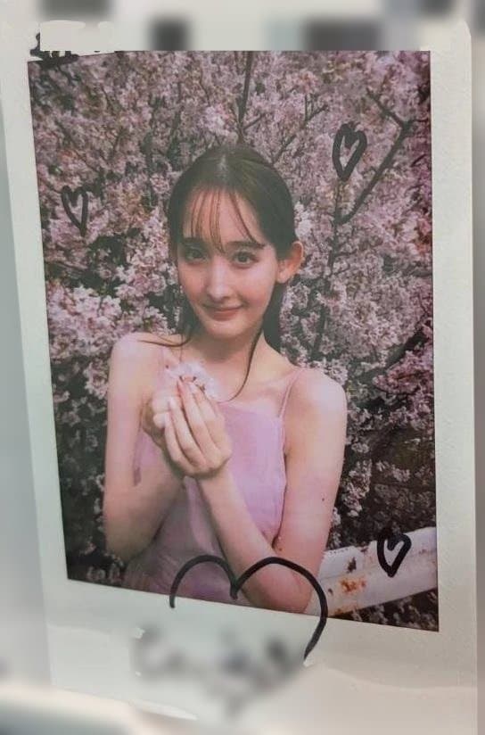 菜那セシル　サイン チェキ　当選品