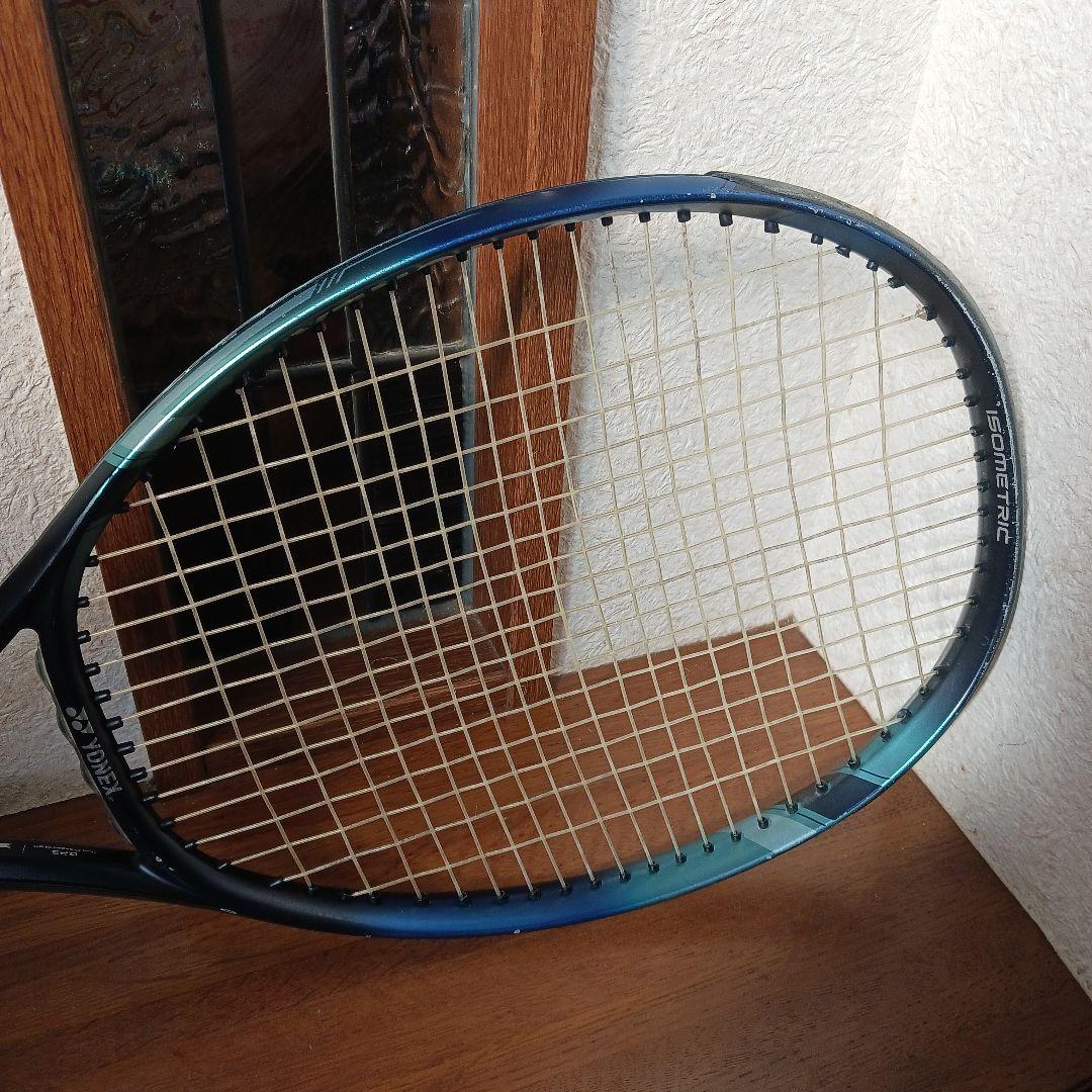 YONEX EZONE2022モデルISOMETRICラケット