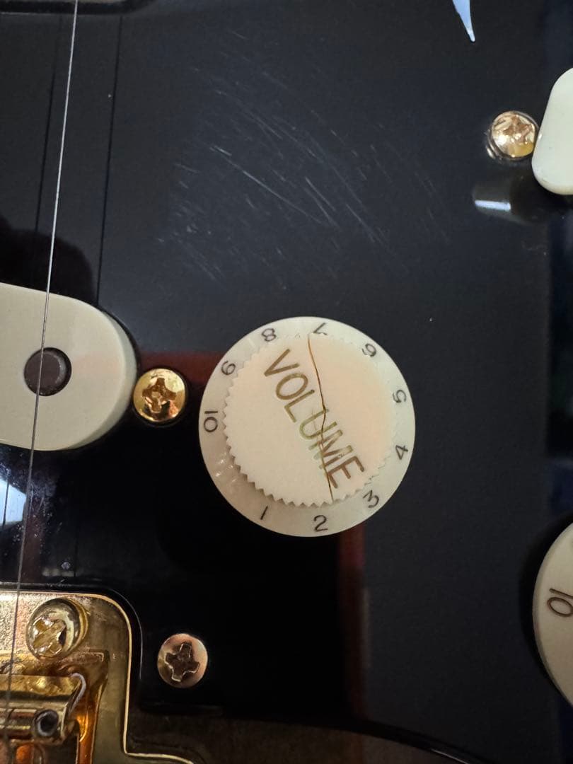 momose モモセMC-SE MF'18/MG BK-B世界限定3本 ストラト