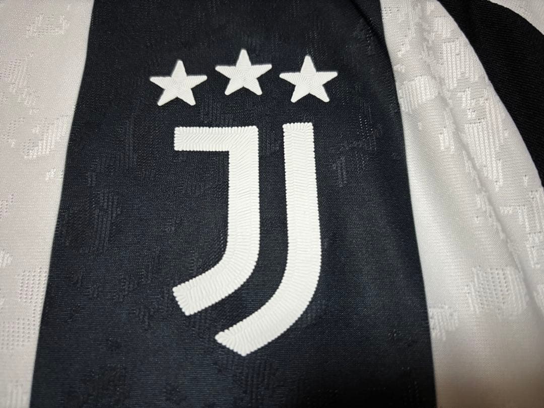 ユベントス　 アディダス　 オーセンティック ユニフォーム
