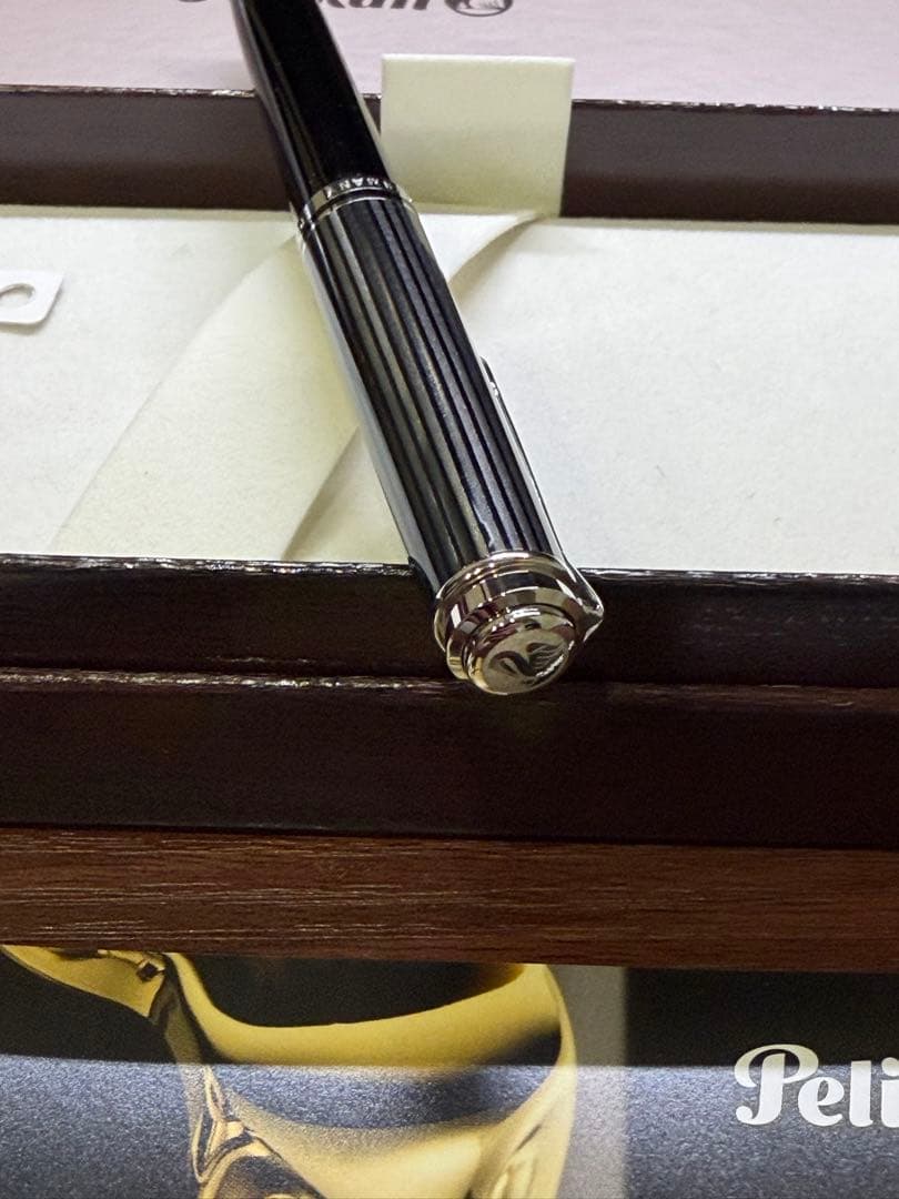 ペリカン スーべレーンK605ブラックストライプ