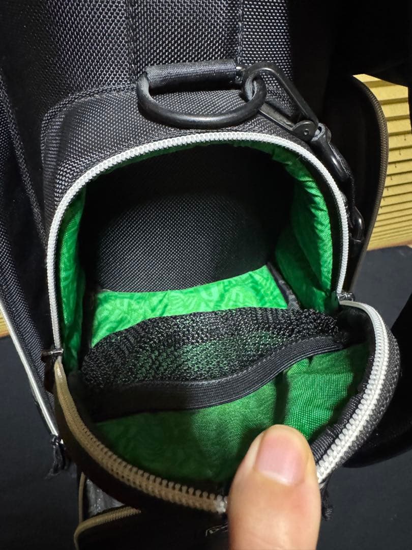 NEW ERA ゴルフキャディバッグ ブラック×シルバー