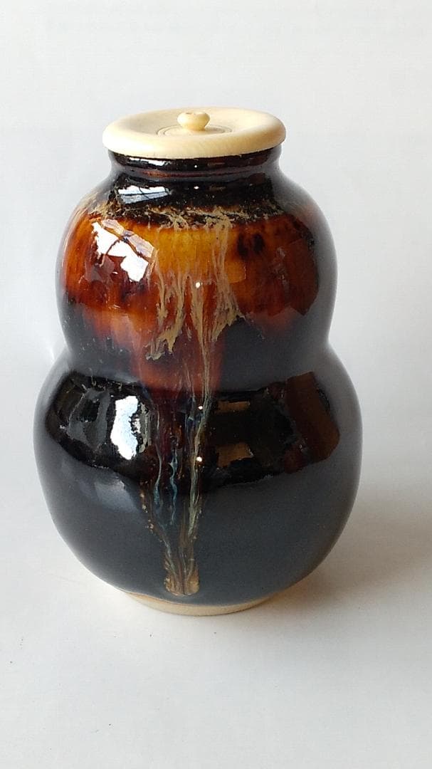 桶谷定一 作 洛東定一 希少 瓢形茶入 仕覆 荒磯純子 茶道具 共箱 茶入 美品