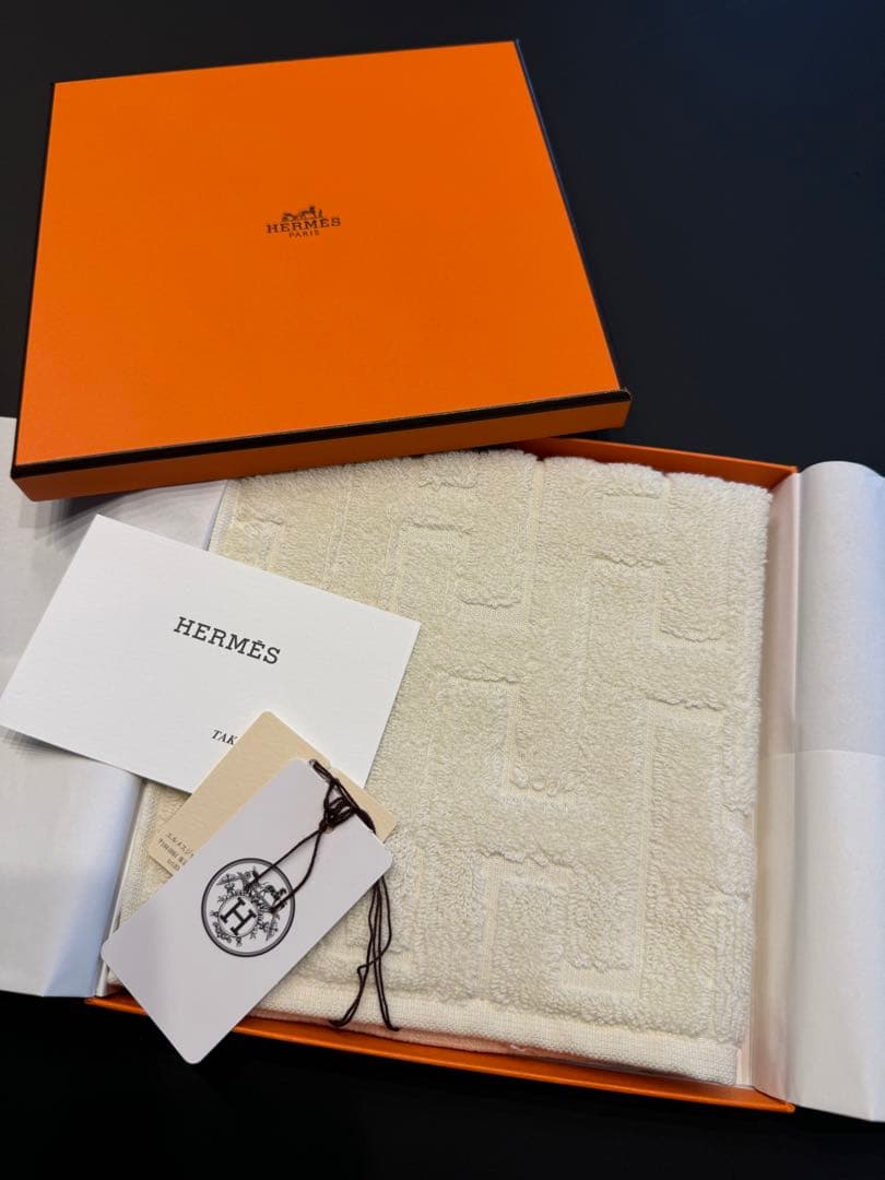 HERMES カレ・タオル ステアーズ ナチュラル