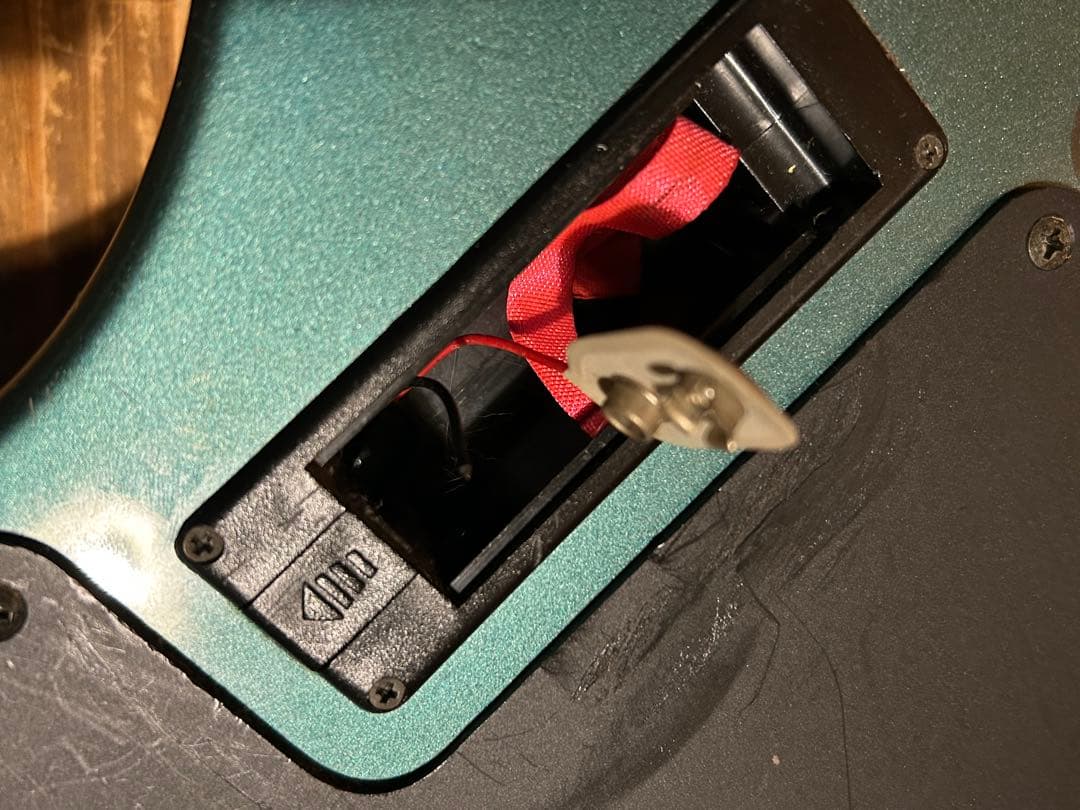 要修理品 FERNANDES ZO-3 フェルナンデス