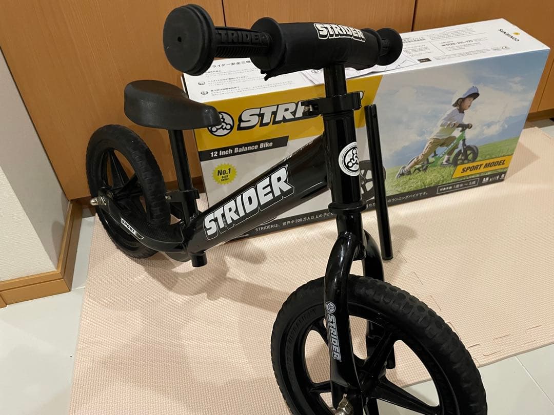 日本正規品　STRIDER ストライダー SPORT12 ブラック 黒