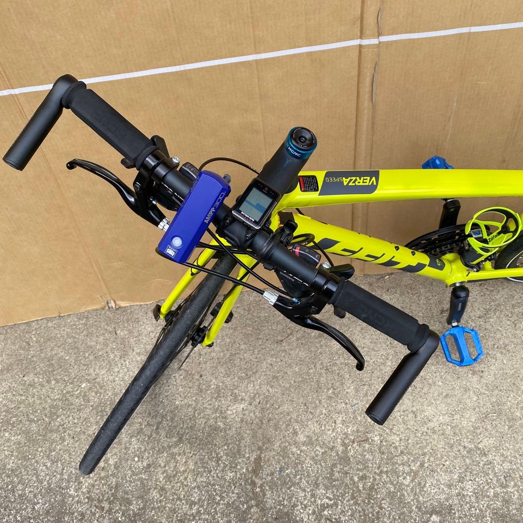 FELTベルザスピード40 クロスバイク