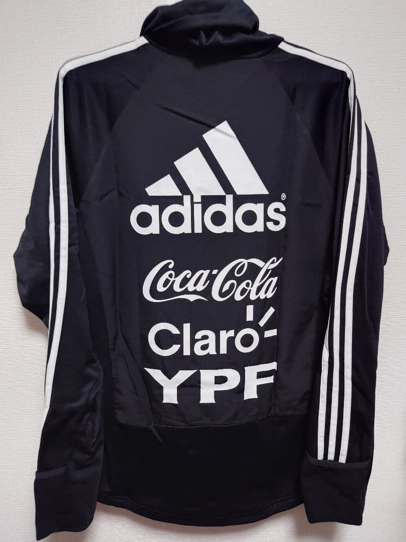未使用　adidas　アルゼンチン代表　防寒ピステ
