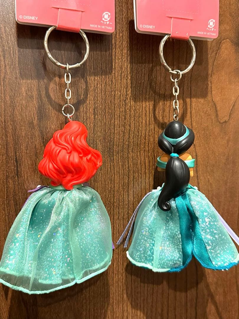 美品【タグ付】ディズニーリゾート プリンセスキーホルダー 13個セット おまけ付