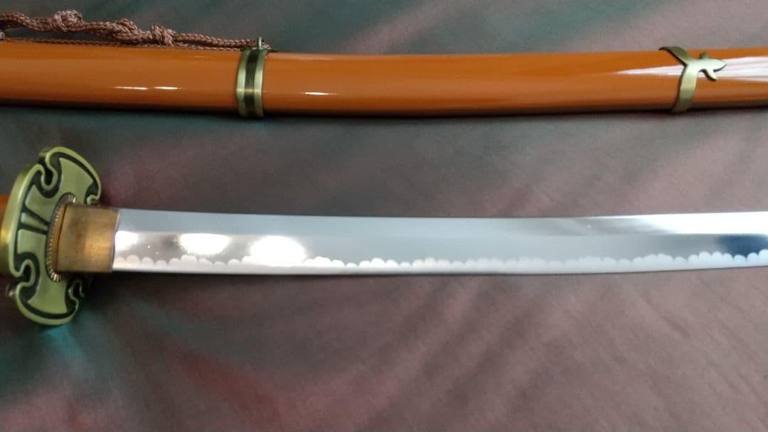 【金属刀身】髭切 模造刀 武具 日本刀 刀剣乱舞 コスプレ 太刀 模擬刀 刀剣