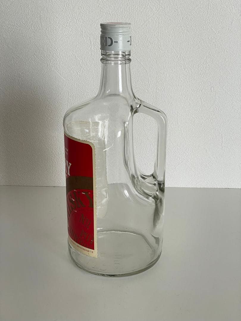 空き瓶　サントリー　ウイスキー　レッド　1920ml