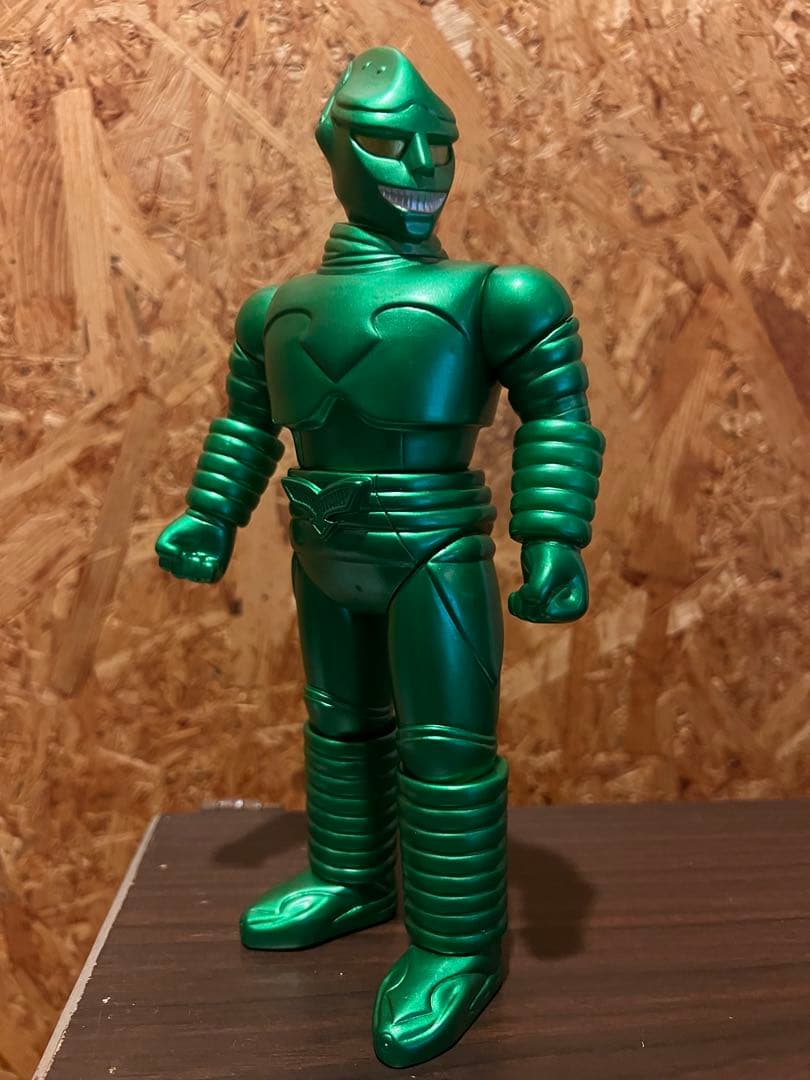 GigaBrain ジェットジャガー グリーンソフビ