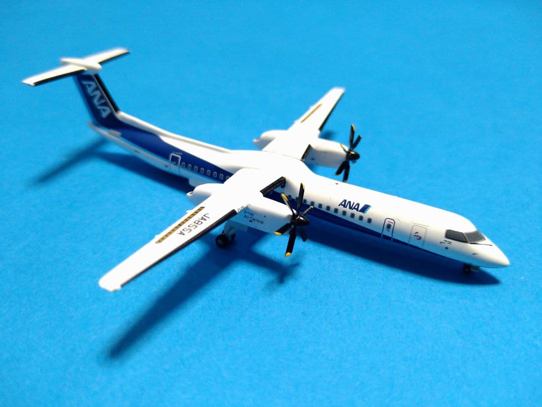 ANA全日空　DHC-8-402Q Dash 8 JA855A 1/400