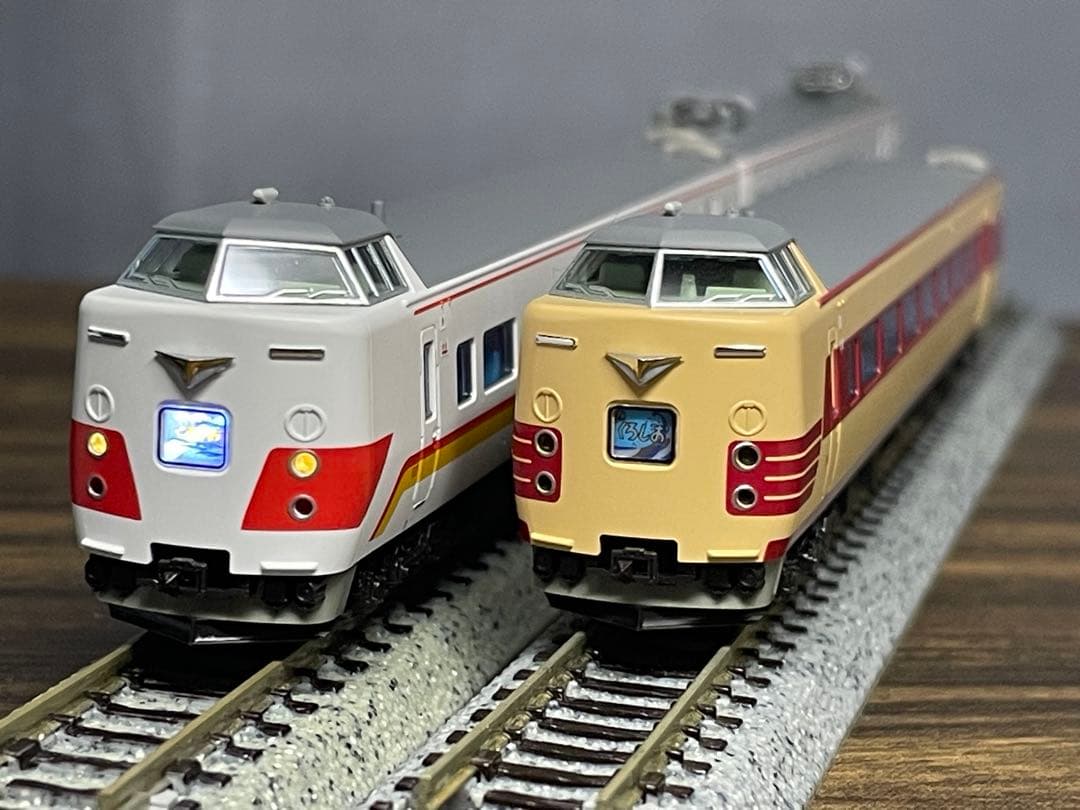 【加工品】KATO 381系 国鉄色,スーパーくろしお色 混色6両セット