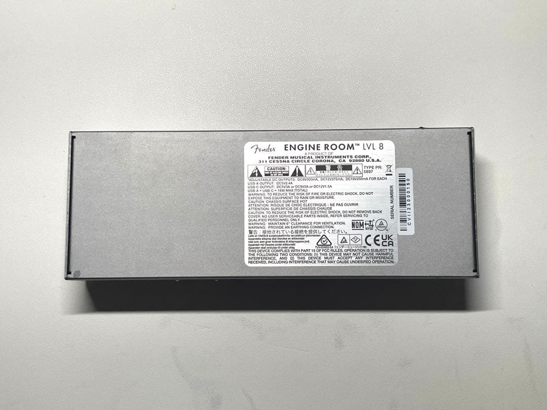 FENDER ENGINE ROOM LVL8 パワーサプライ