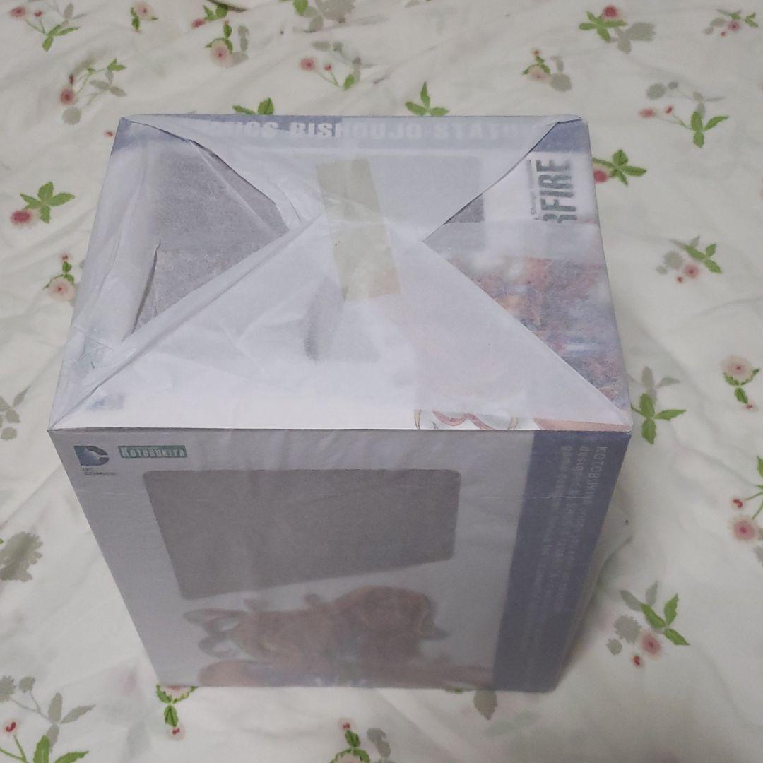 THE NEW TEEN TITANS スターファイア フィギュア