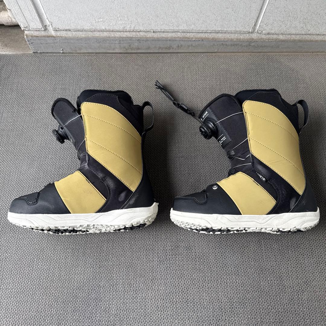 スノーボードブーツ 黒/黄 ボアシステム