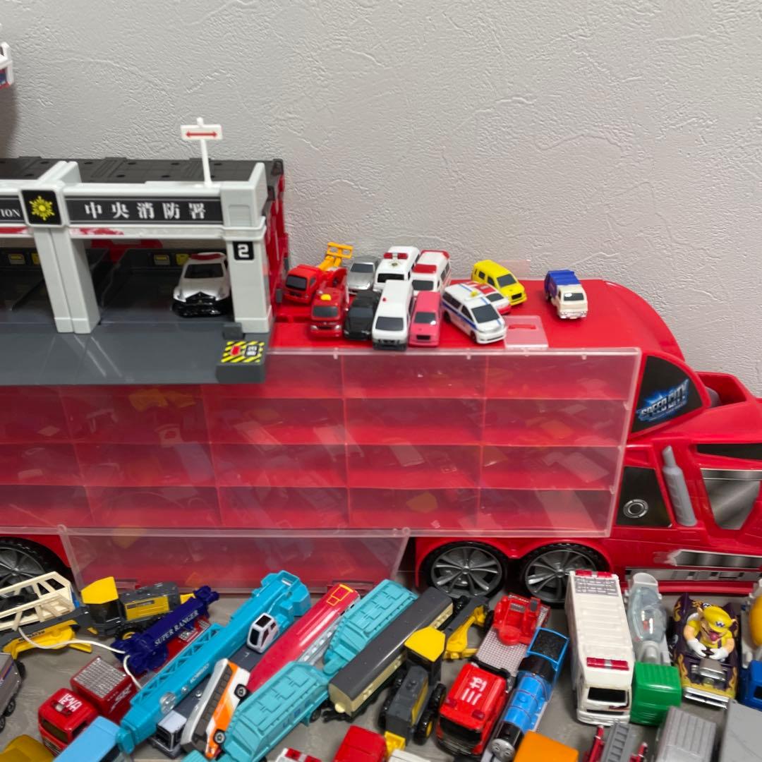 トミカ ミニカー まとめ売り 約200台以上　高速道路　消防署　キャラクター
