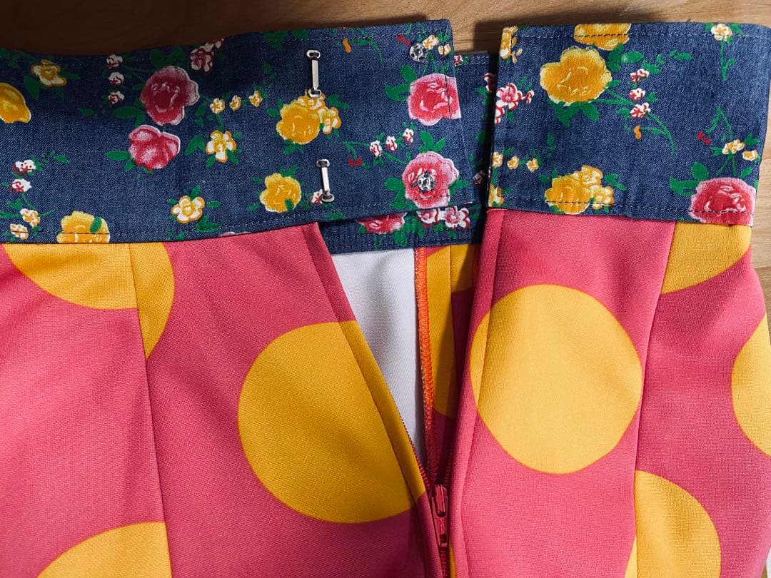 フラメンコ　ハイウェストファルダ　ピンクスカート