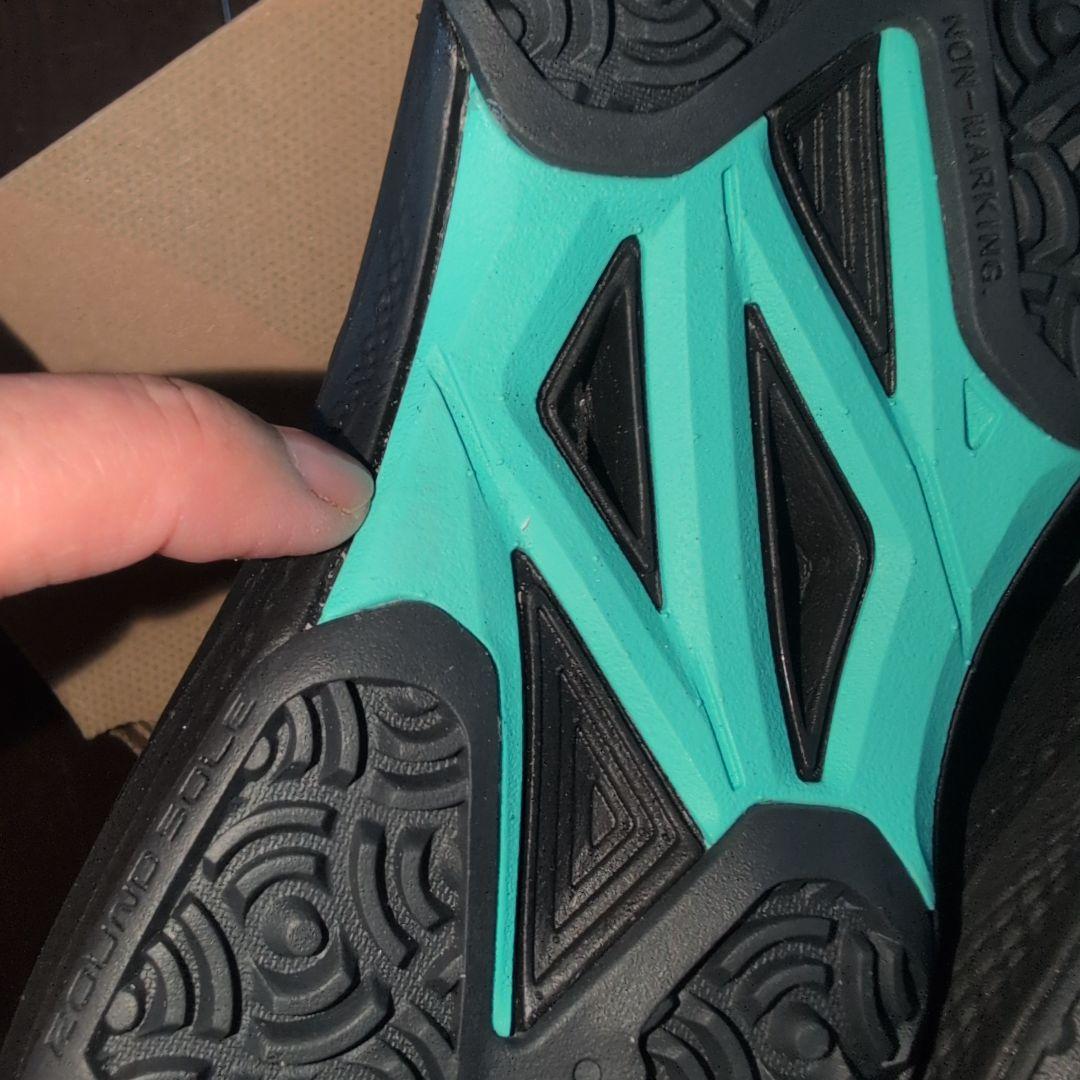 YONEX パワークッション　ソニケージワイド　 テニスシューズ 4E 黒