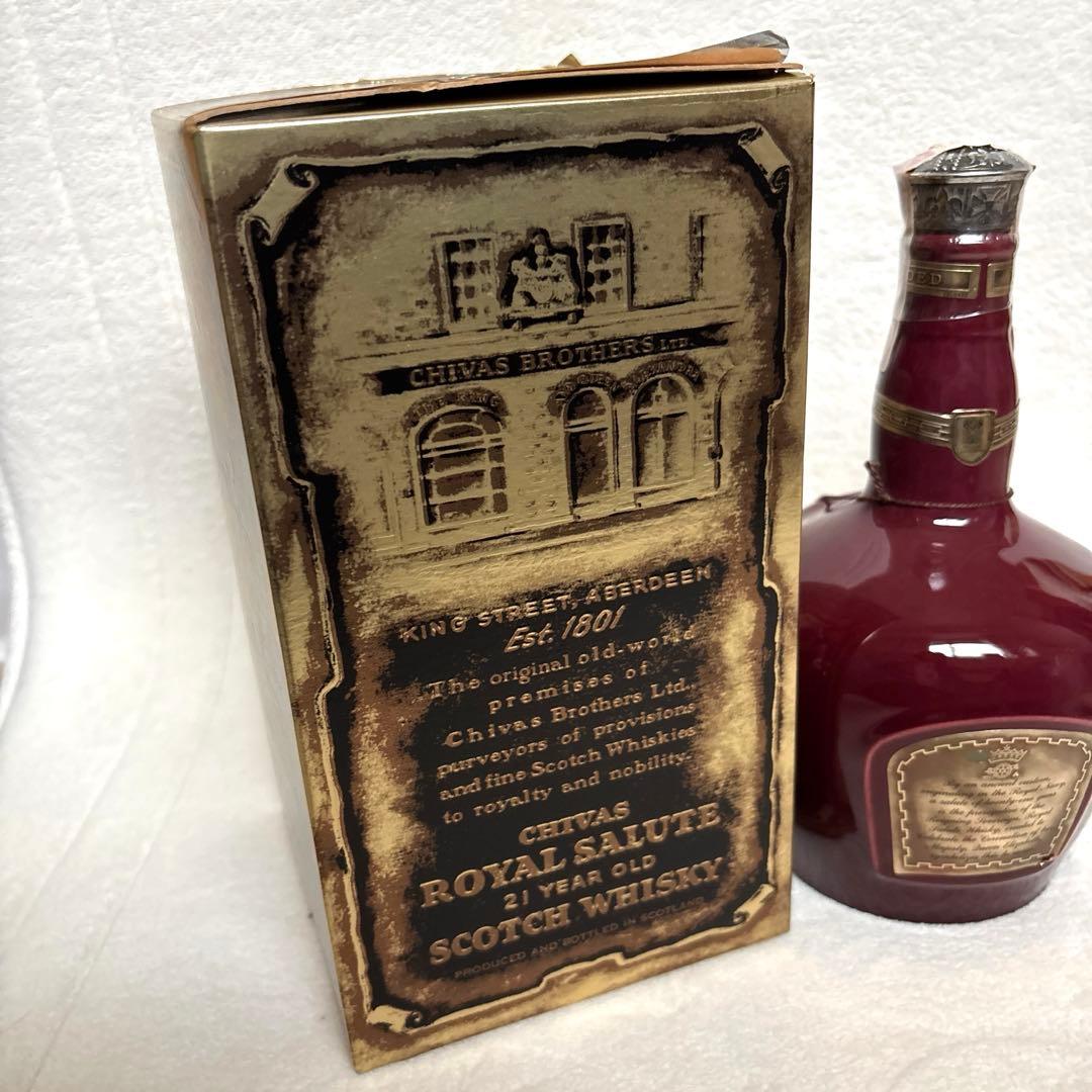 シーバス　ロイヤルサルート21年　陶器ボトル赤 巾着・箱付【古酒】