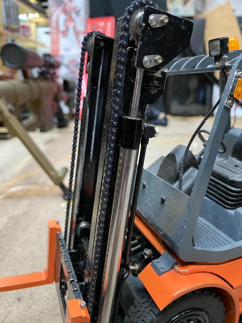 油圧動作ラジコンLESU 1/14 フォークリフトフルセット（うまく動きません）