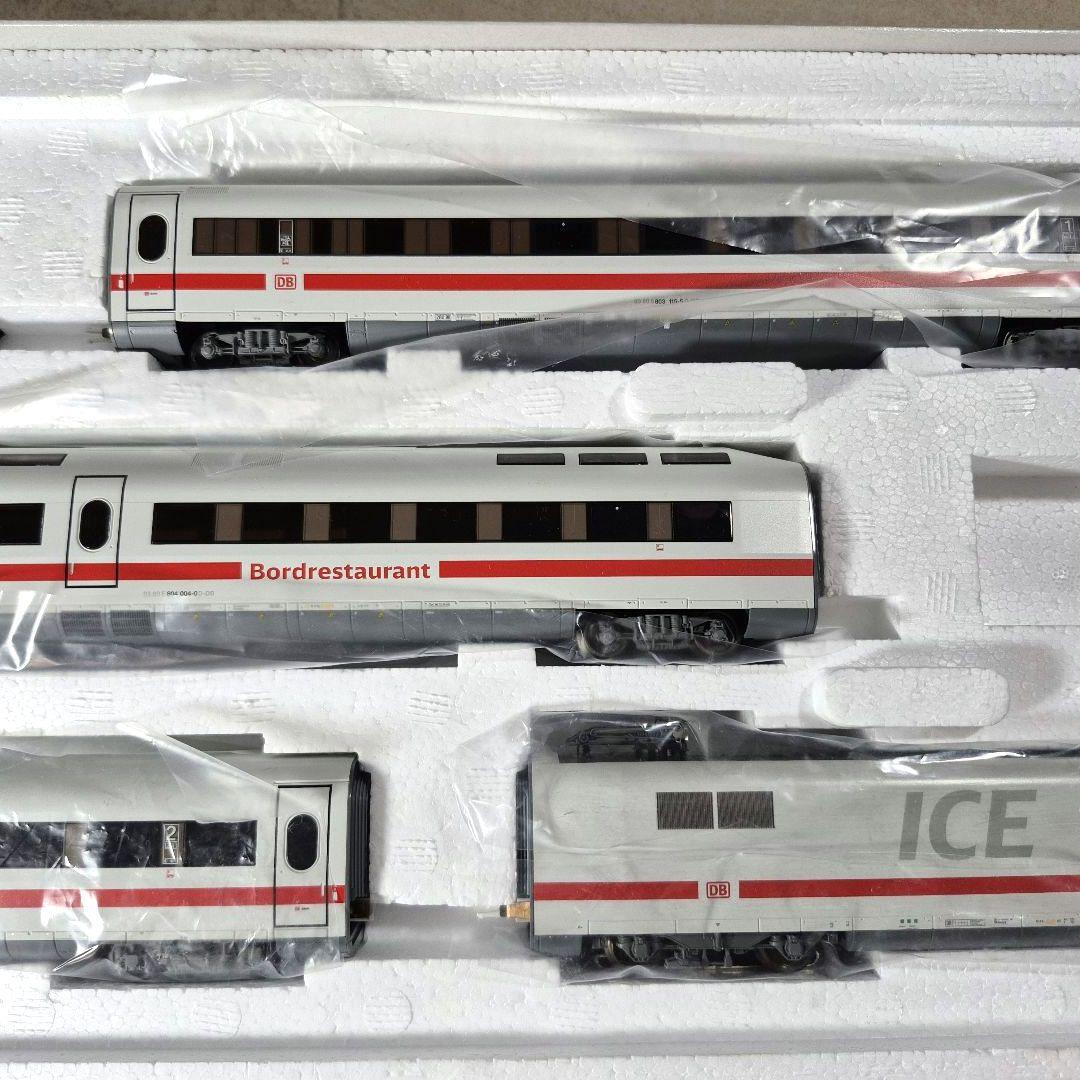 【欧州直輸入】Märklin メルクリン ICE HO 37702