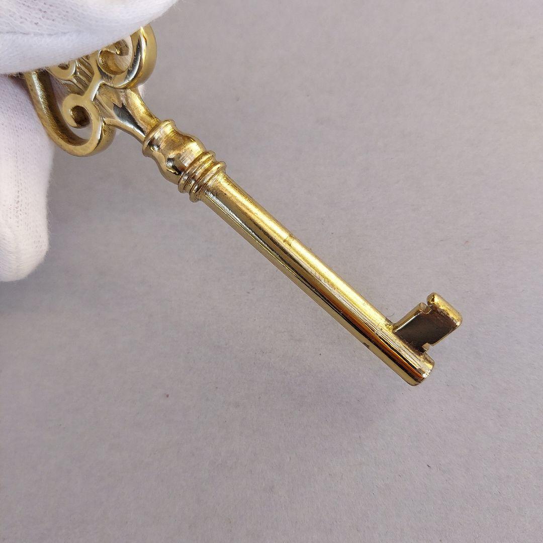 STEINWAY & SONS　グランドピアノの鍵