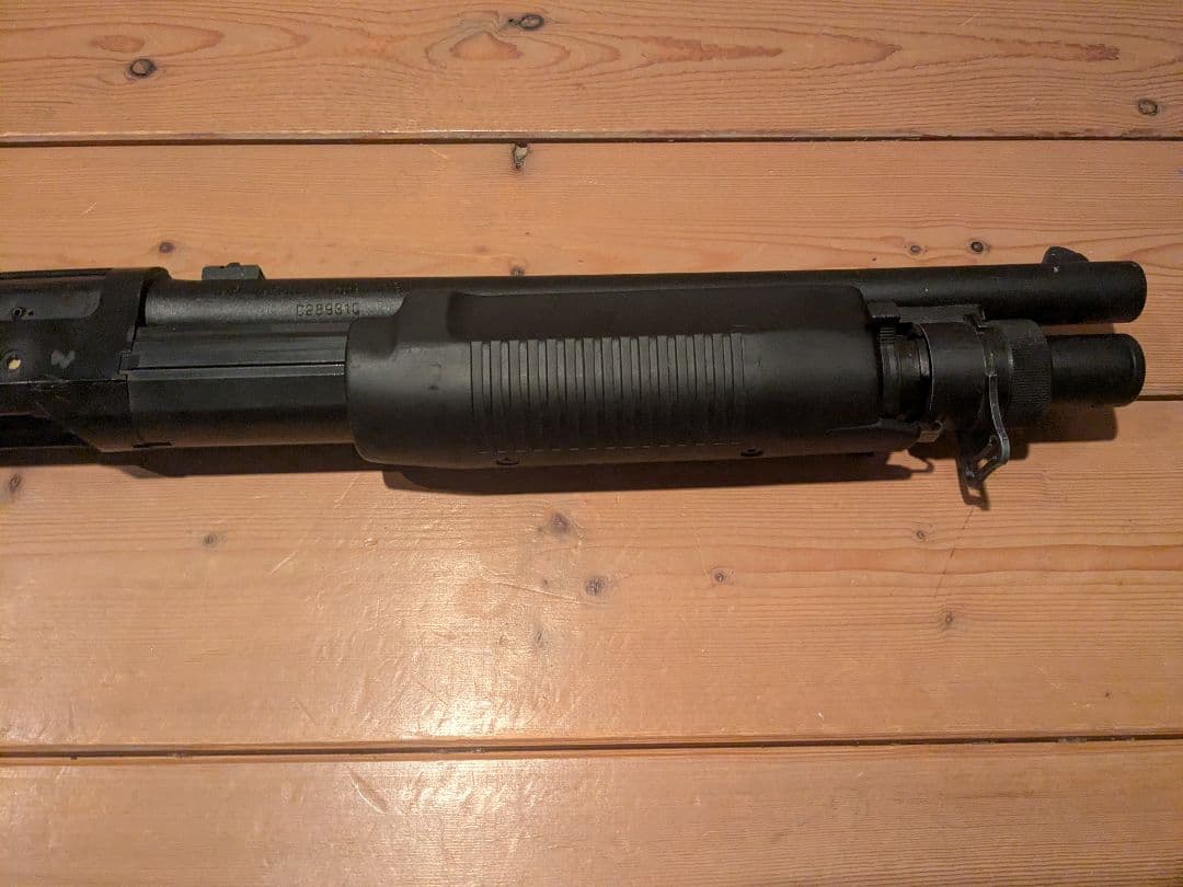 東京マルイ　M3 ショーティ　エアコッキングショットガン