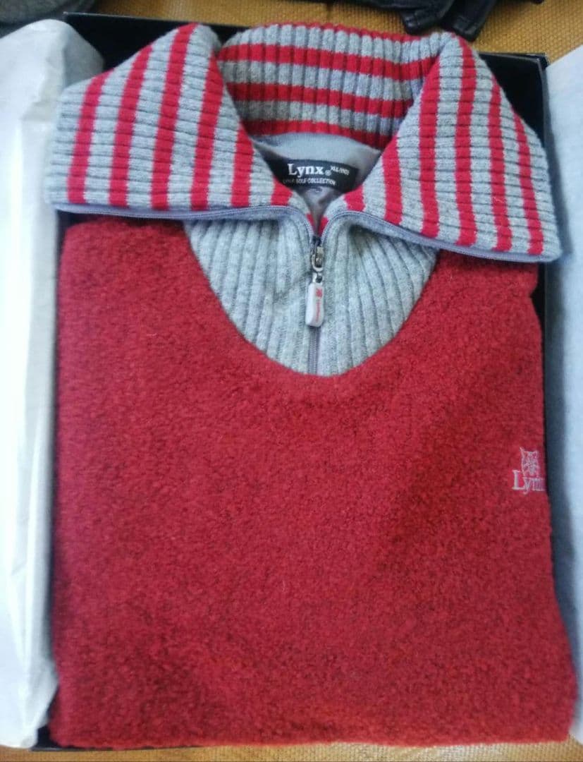 新品未使用LYNX (リンクス)-スポーツウェア、上下　服ファッション超人気商品