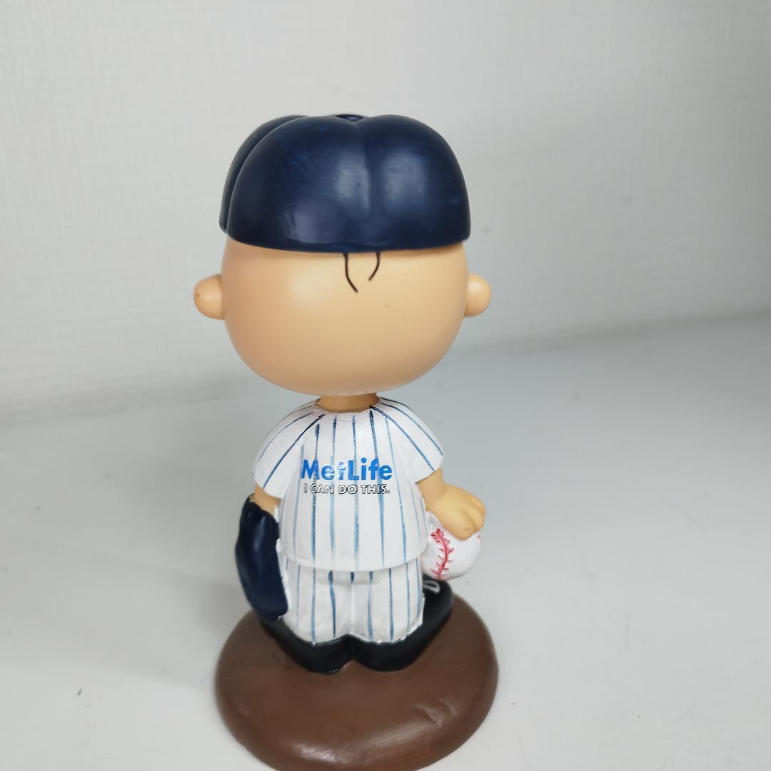チャーリー・ブラウン ヤンキース ボブルヘッド フィギュア ピーナッツ III2