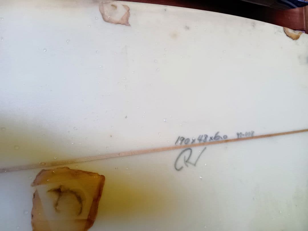 送料込みSOARサーフボード 190cmフィン付き