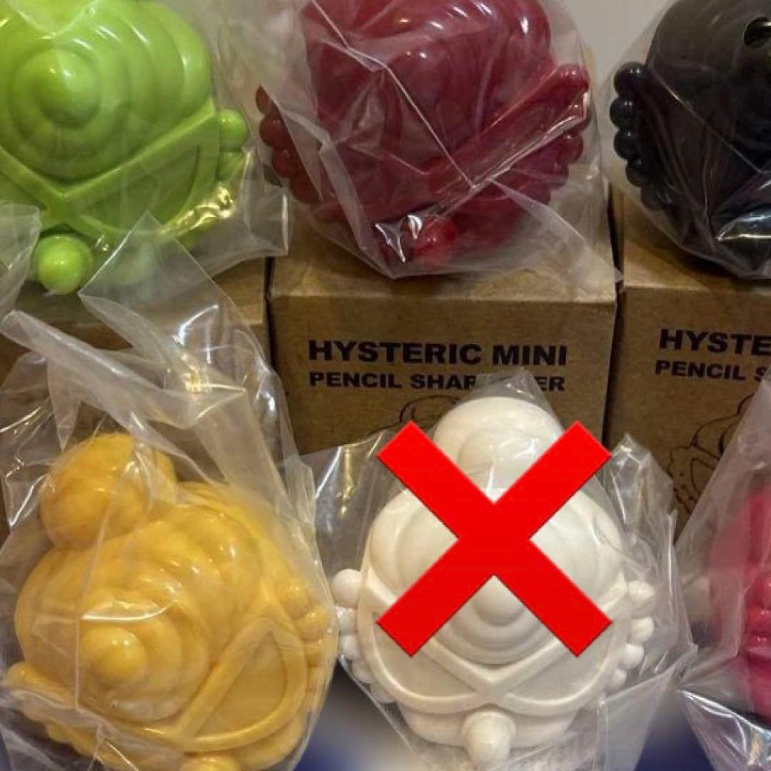 ヒステリックミニ　１３点セット　ポンプディスペンサー　鉛筆削り　ケース
