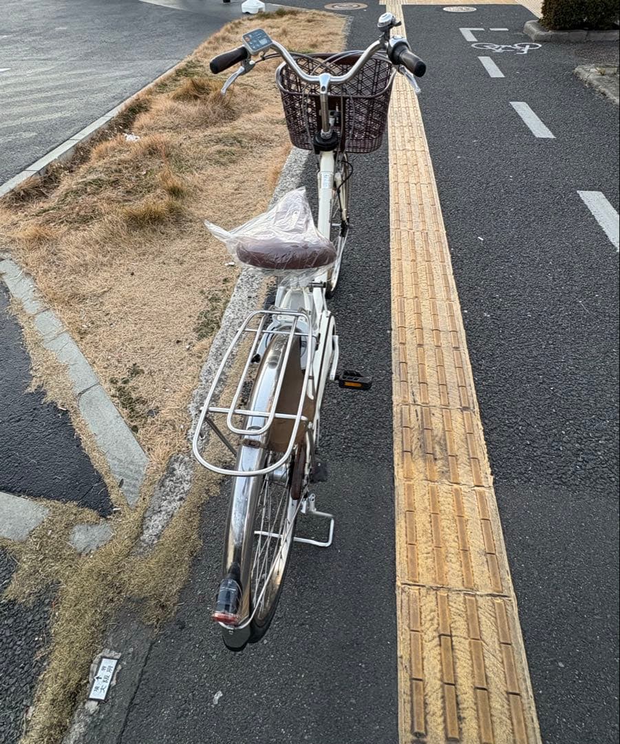 中古Panasonic電動アシスト自転車　8.9Ah 大阪　093番