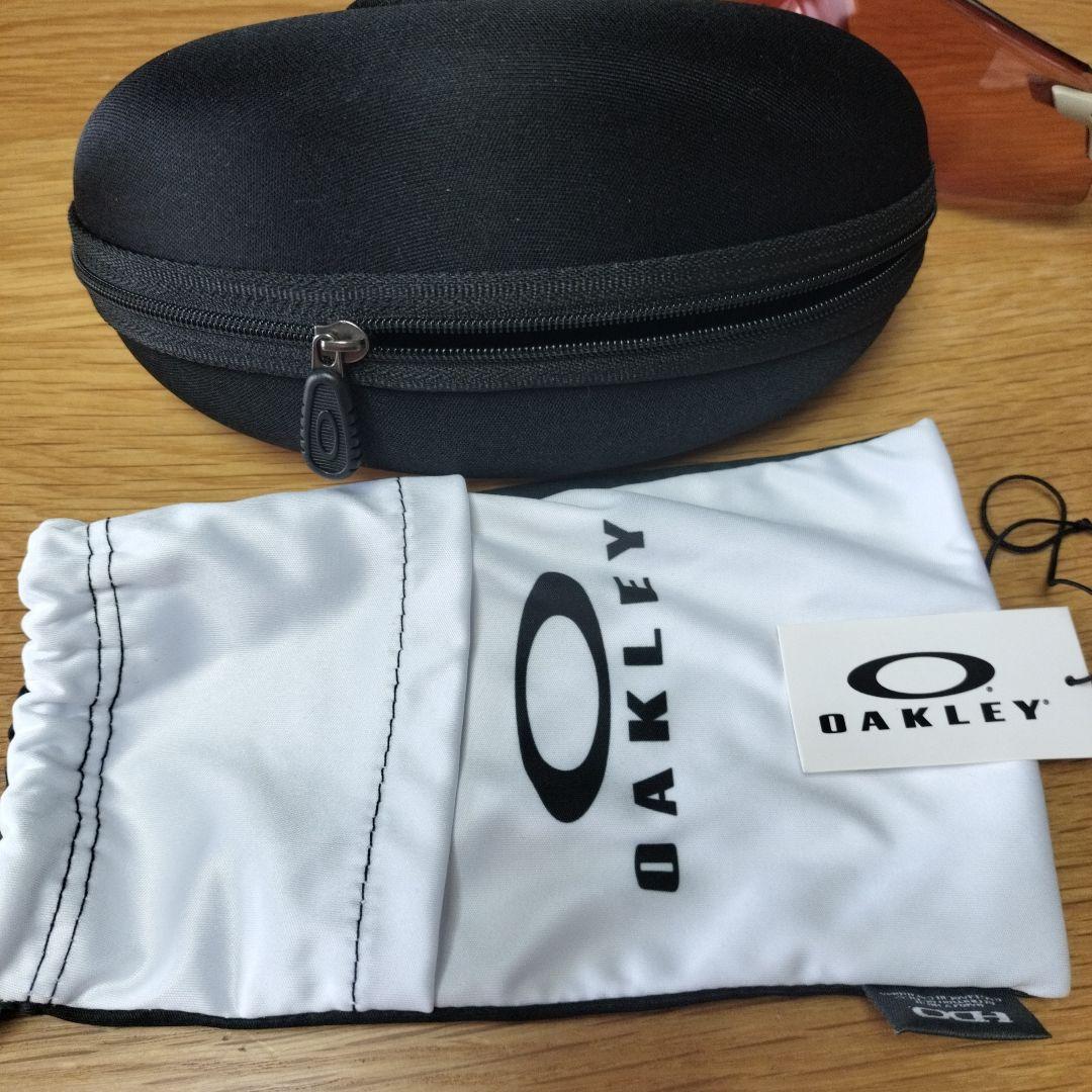オークリー　サングラス　新品
