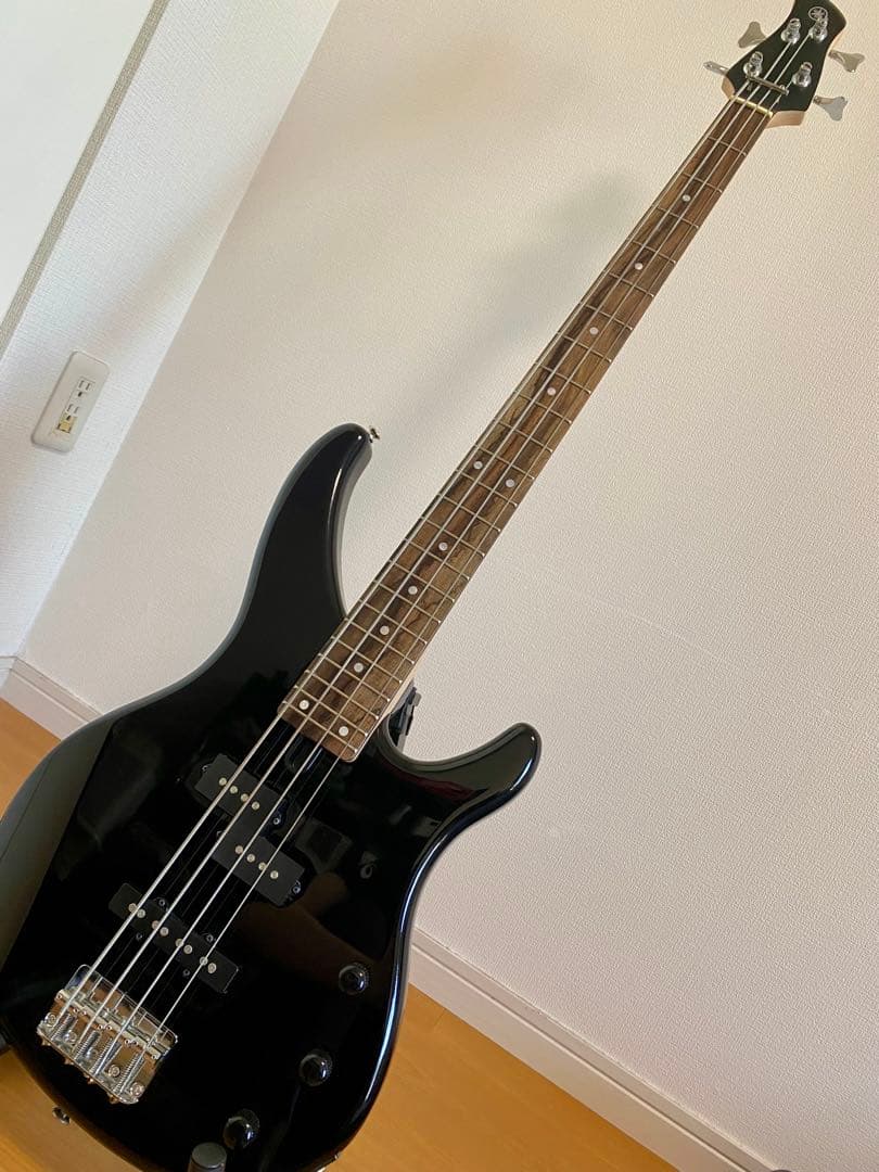 ベース YAMAHA 初心者 入門モデル ブラック スタンド付き