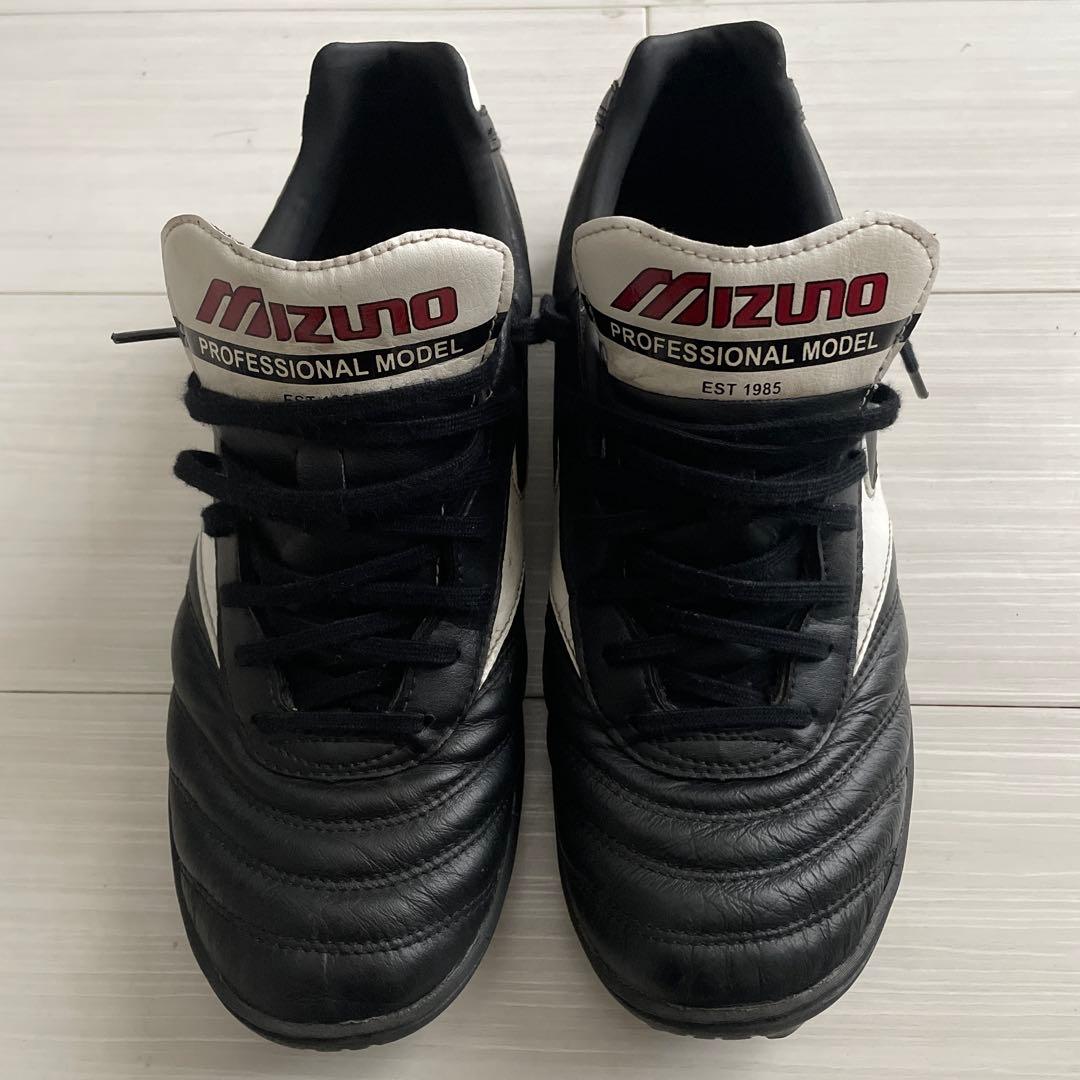 ミズノ モレリア トレーニングシューズ(ブラック)