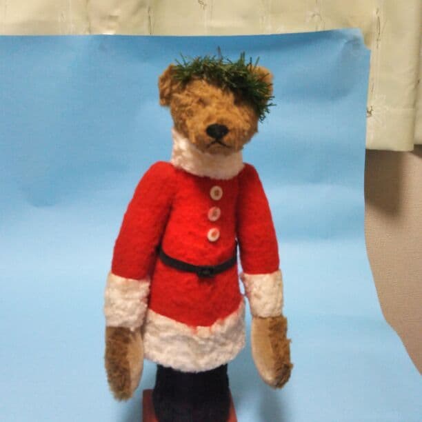 オールドサンタ、レッドテディベア