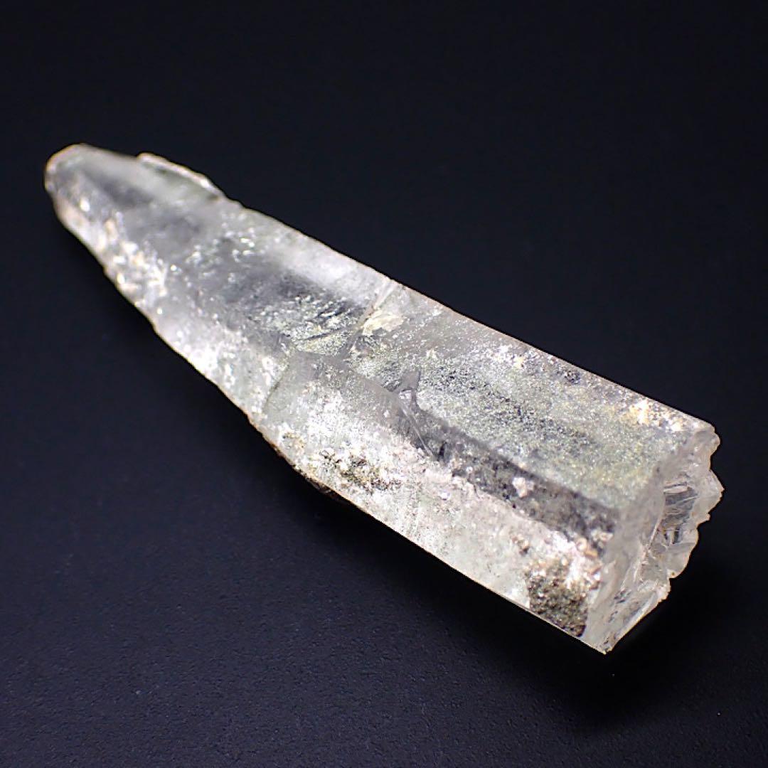 【ネパール産】クォーツ(テッシンハビット)