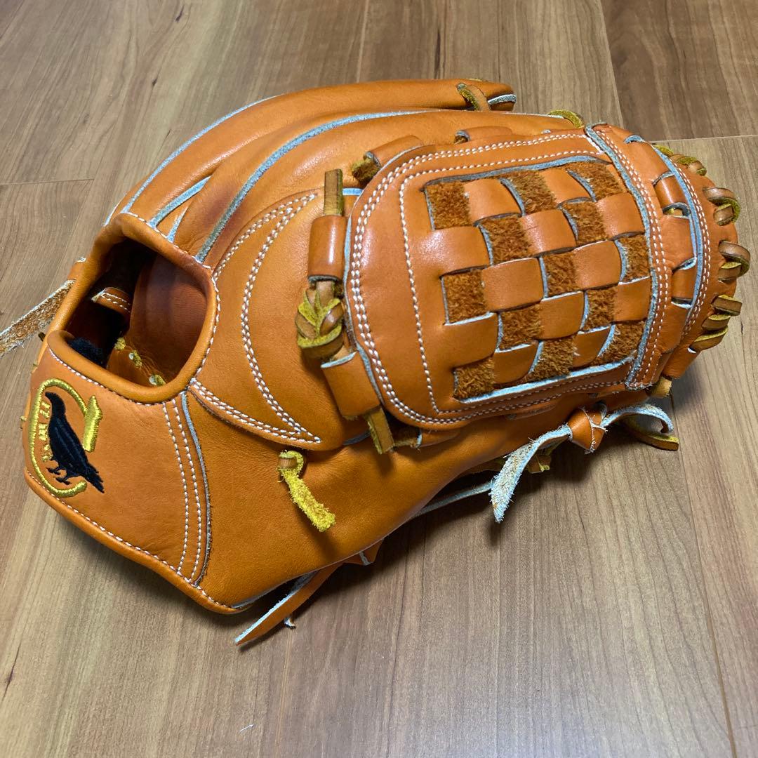 cawsグラブ　アトムズ