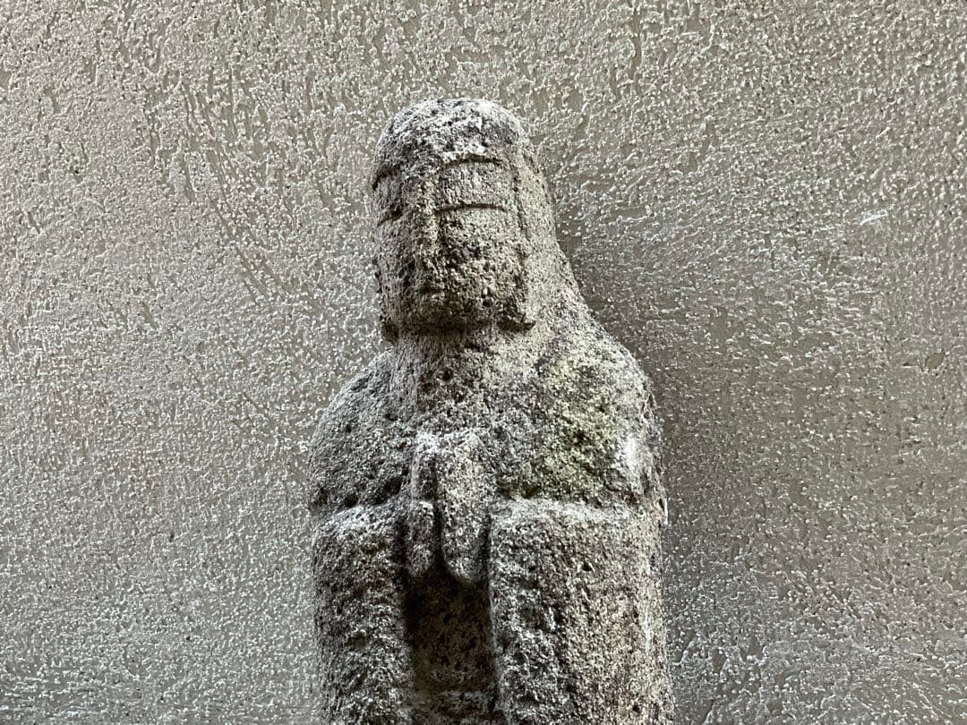 耳の大きなお地蔵様　地蔵　石仏　仏像　仏教美術　江戸時代　新潟県　高さ約42cm