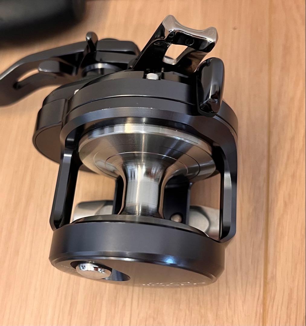 【美品】シマノ 19 オシアジガー Fカスタム 1500HG