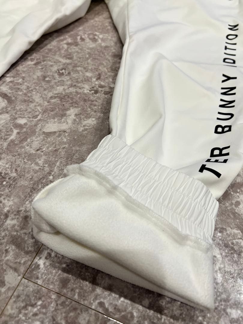 MASTER BUNNY EDITION メンズパンツ サイズ4