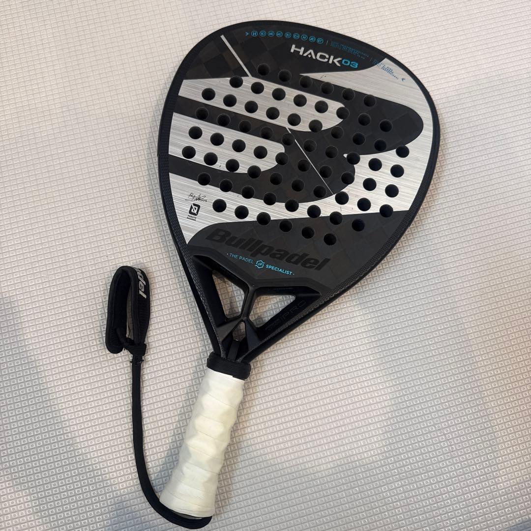 Bullpadel HACK 03 パデルラケット