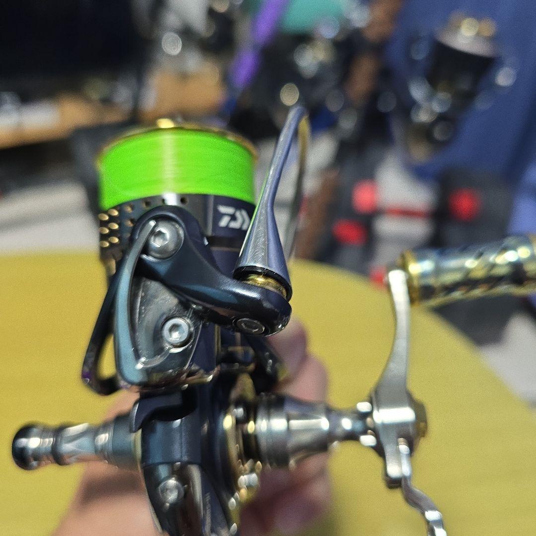 15イグジスト２００３H