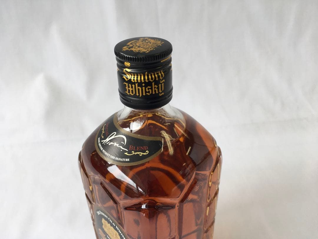 サントリー ウイスキー 角瓶 黒角 700ml 43度　古酒