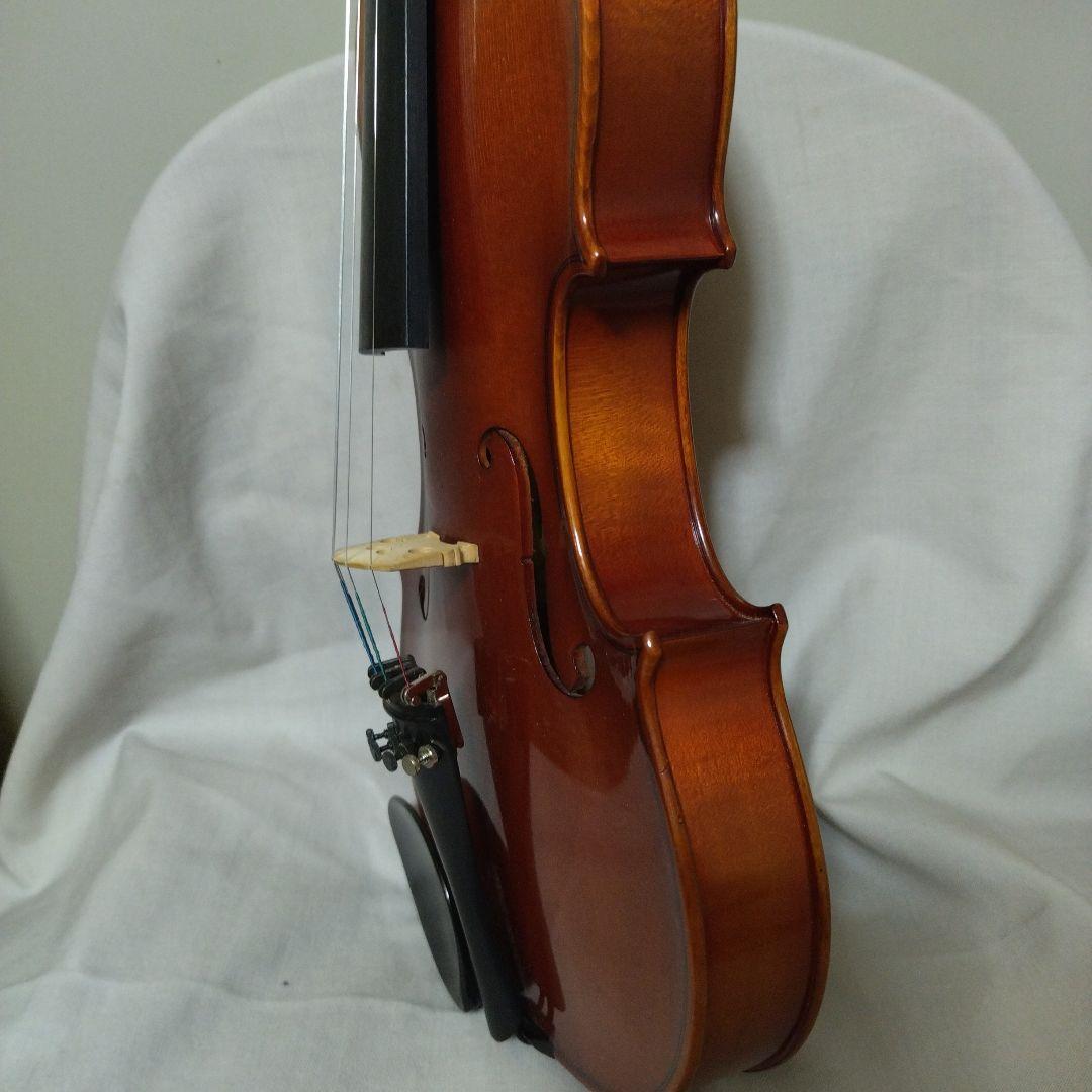 ♥値下しました♥スズキバイオリン4/4♥品番200♥美品♥肩当て弓ケ―ス松脂付き