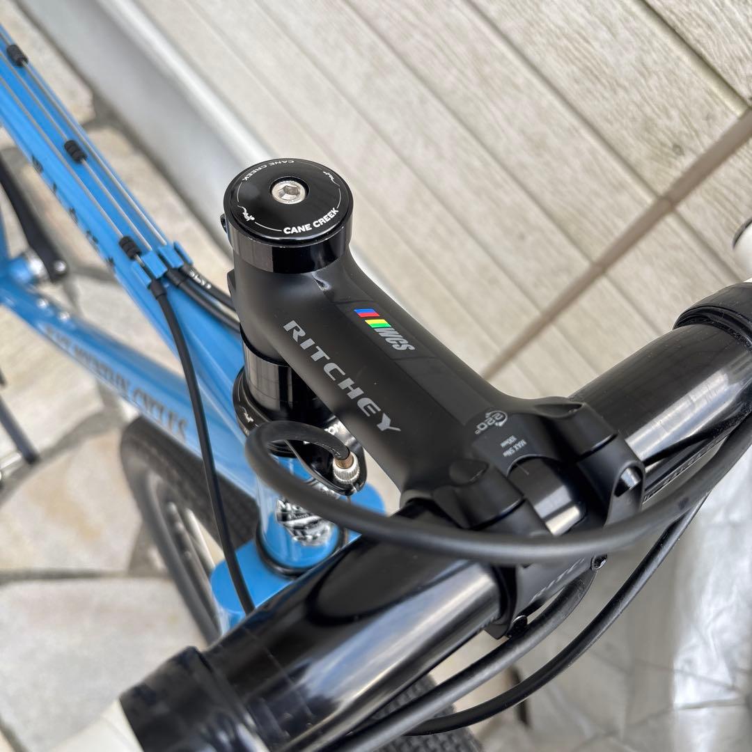 自転車本体 Black mountain cycles monstercross